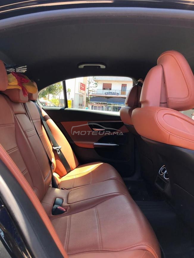 MERCEDES-BENZ C220d avant-garde model 2024 