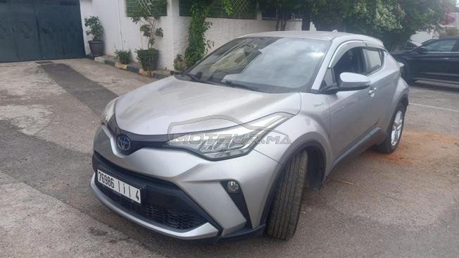 toyota C-HR on bonne état 