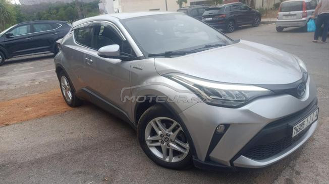 toyota C-HR on bonne état 