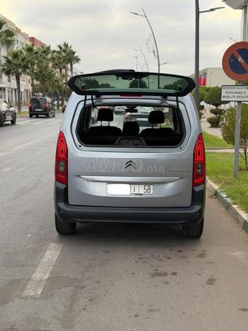 Citroën Berlingo SHINE 2021 (كاملة المواصفات) - 2