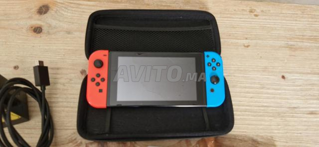 NINTENDO SWITCH 1 - 2