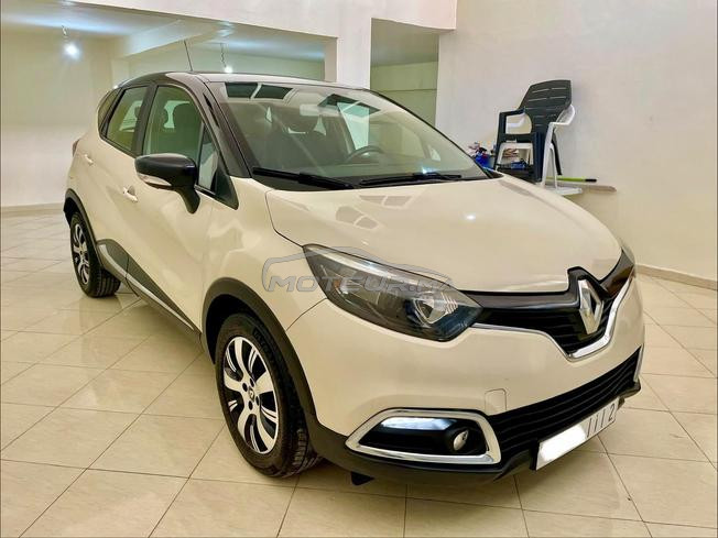 Renault Captur Diesel Manuelle 2017 à Rabat