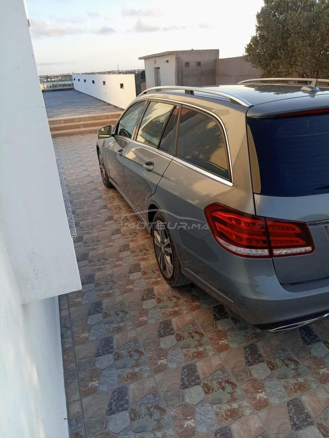 مرسيدس عائلية