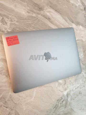 Macbook Air 2020 i7 8GO 512SSD Cycles 209 - 2