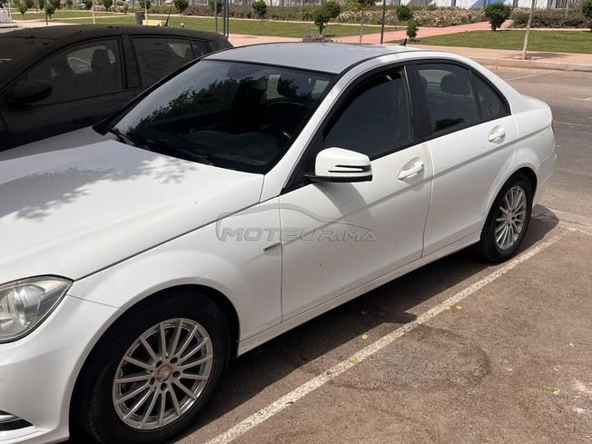 Mercedes-Benz 220 Diesel Manuelle 2014 à Agadir