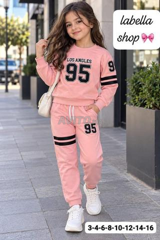 Robe d'enfant magnifique - 2