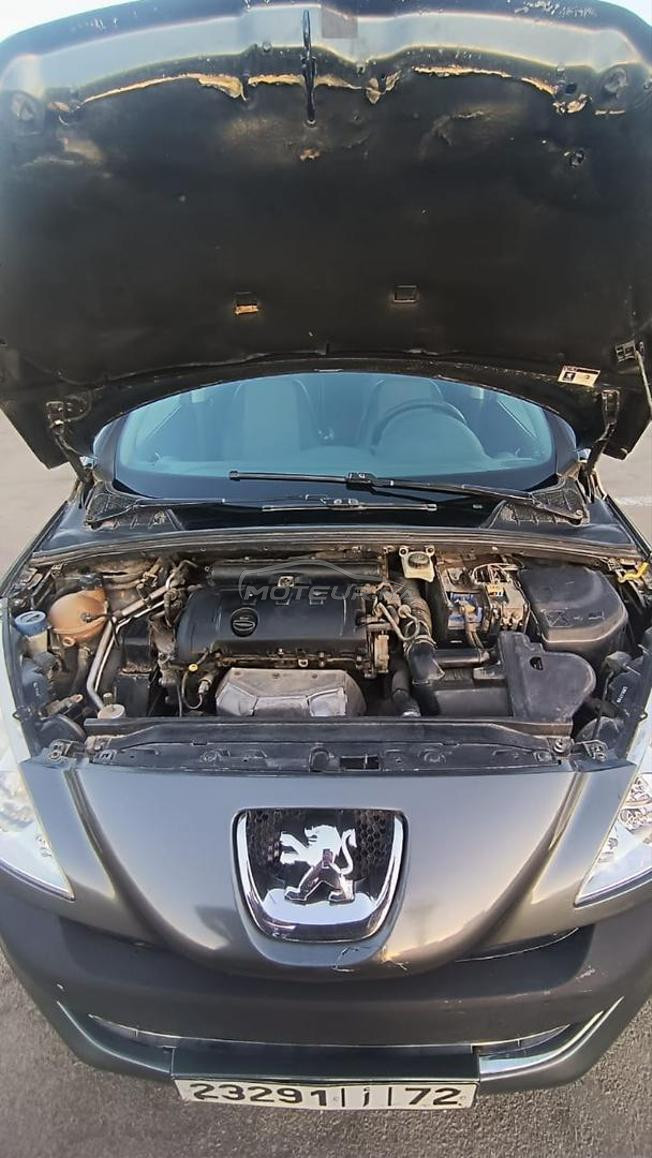 Peugeot 308 Essence Manuelle 2008 à Meknès