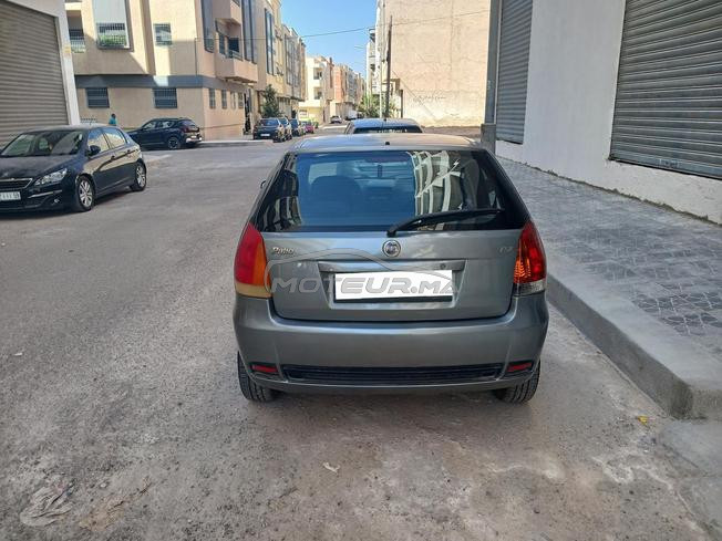 سيارة نقية واقتصادية 