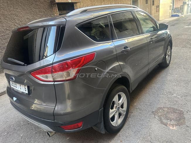 Ford Kuga en très bon état à vendre 