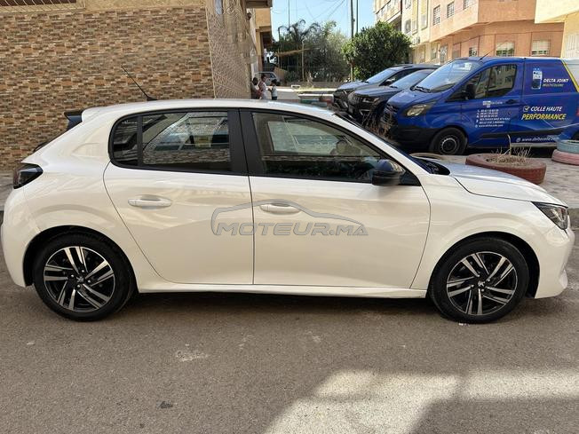 peugeot 208 Automatique