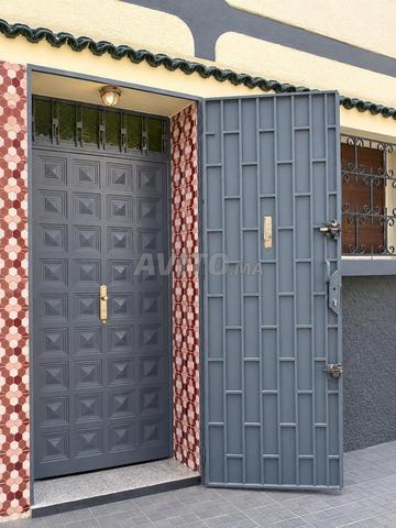 Vente grand porte en fer - 2