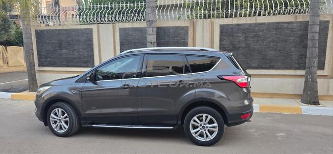 Ford kuga automatique 2017/10