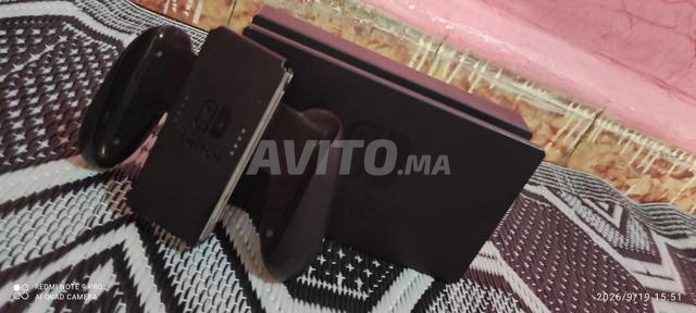 Nintendo Switch v2 2500 Dh avec montre connectée - Négociable - 2