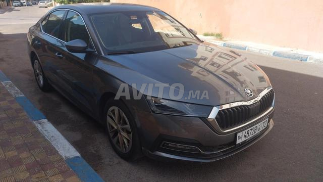 Skoda Octavia STL Plus - 2