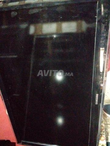 TV Samsung 40 LCD - 2