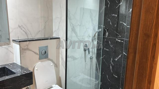 Nouveau studio meublé Hôpitaux