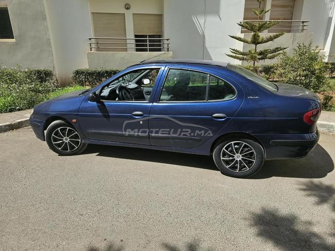 megane classic 2002