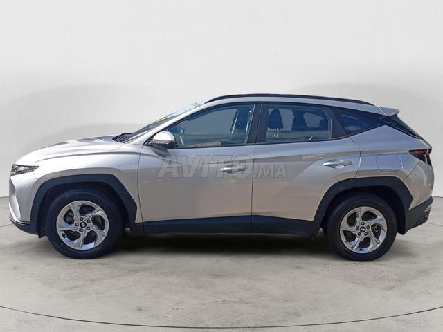 HYUNDAI. Tucson - 2