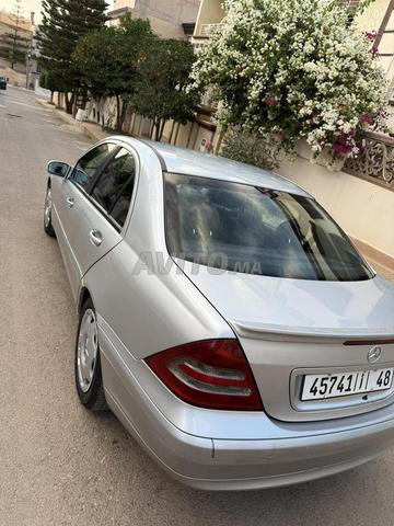 Mercedes-Benz - 2