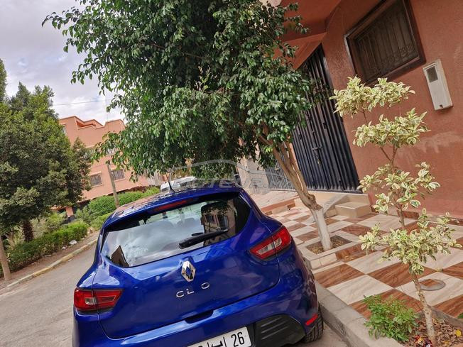 clio 4 très bonne état 
