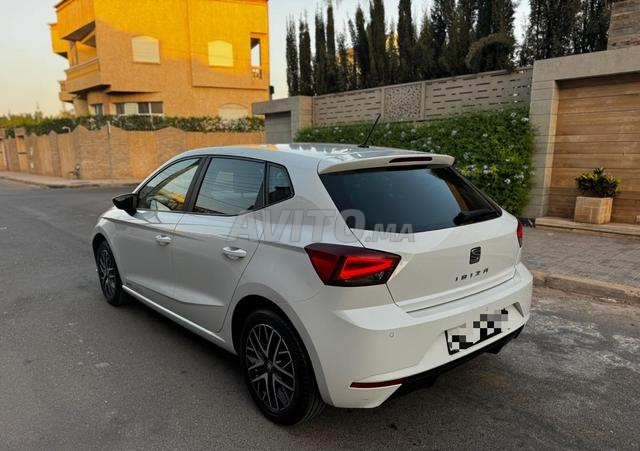 سيات إيبيزا وايت إديشن 2022 - 2