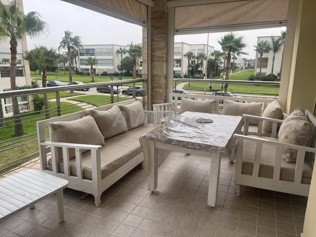 JOLI APPARTEMENT VUE PISCINE - 2