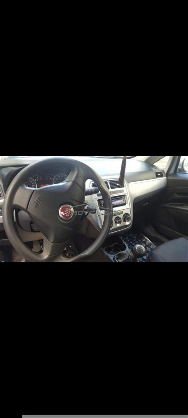 fiat Punto 2013 essence 140000km 7cv