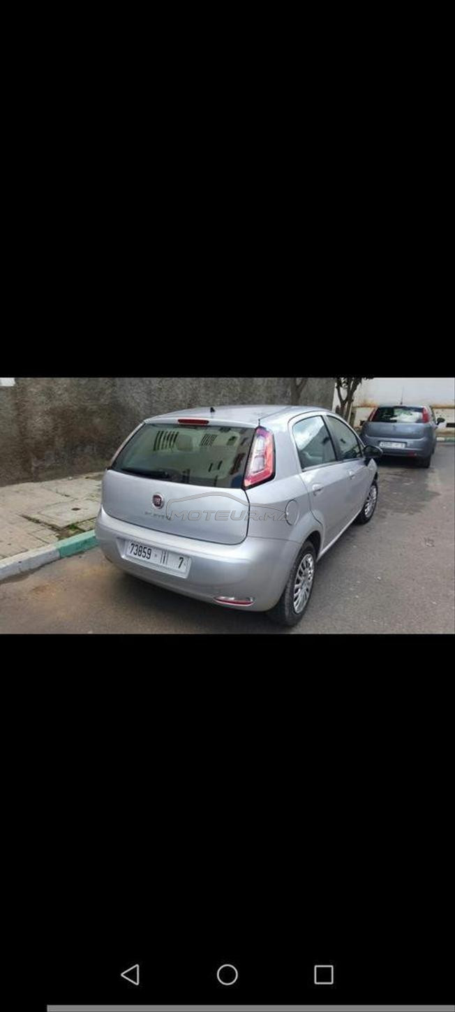 fiat Punto 2013 essence 140000km 7cv