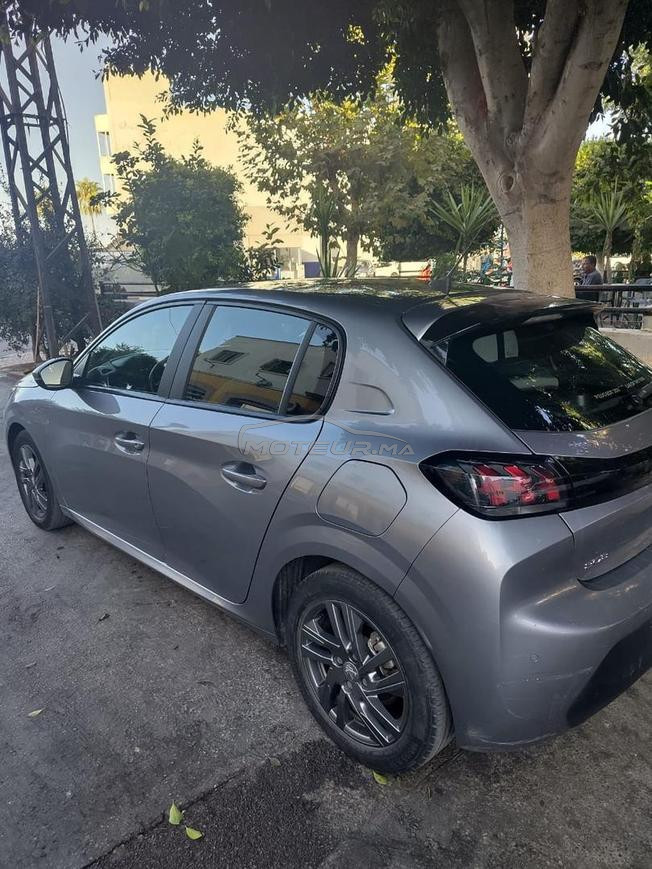 Peugeot 208 Diesel Manuelle 2021 à Kénitra