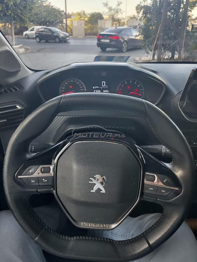 Peugeot 208 Diesel Manuelle 2021 à Kénitra