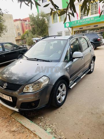 Voiture Suzuki - 2