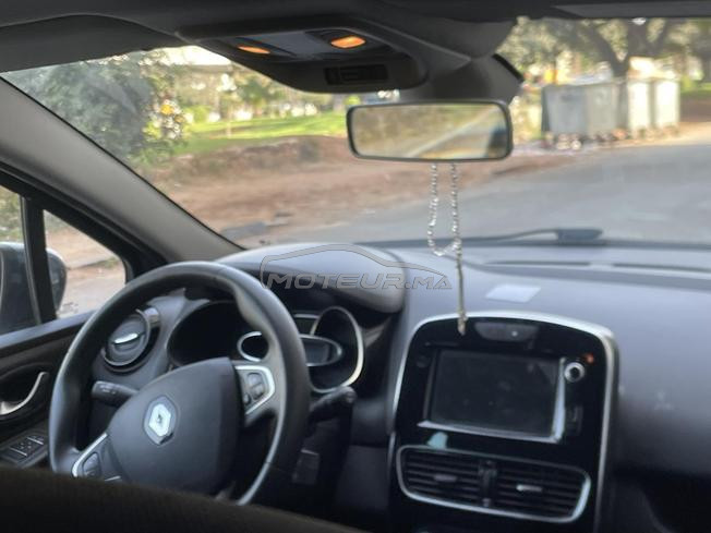 renault clio 4  tres bon état 