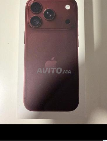 iPhone 18 Pro 256Go couleur bordeaux