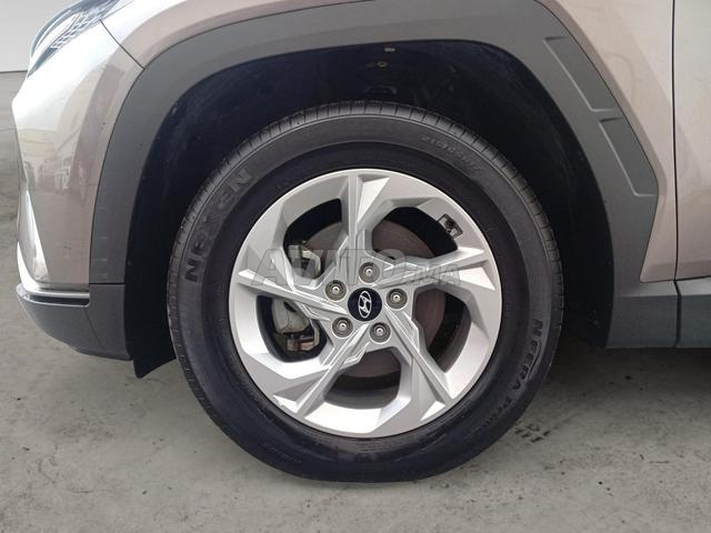 HYUNDAI. Tucson