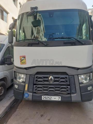 شاحنة رينو B7 - 2