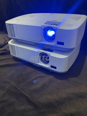 جهاز عرض داتا شو NEC HDI - 2