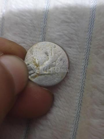 عملات قديمة للمهتمين، اتصلوا بي - 2