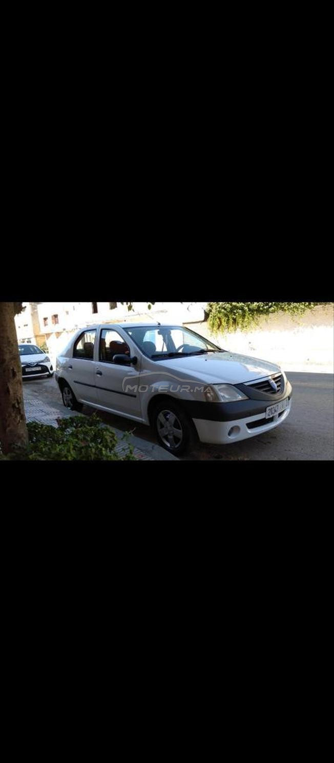 سيارة في حالة جيدة
