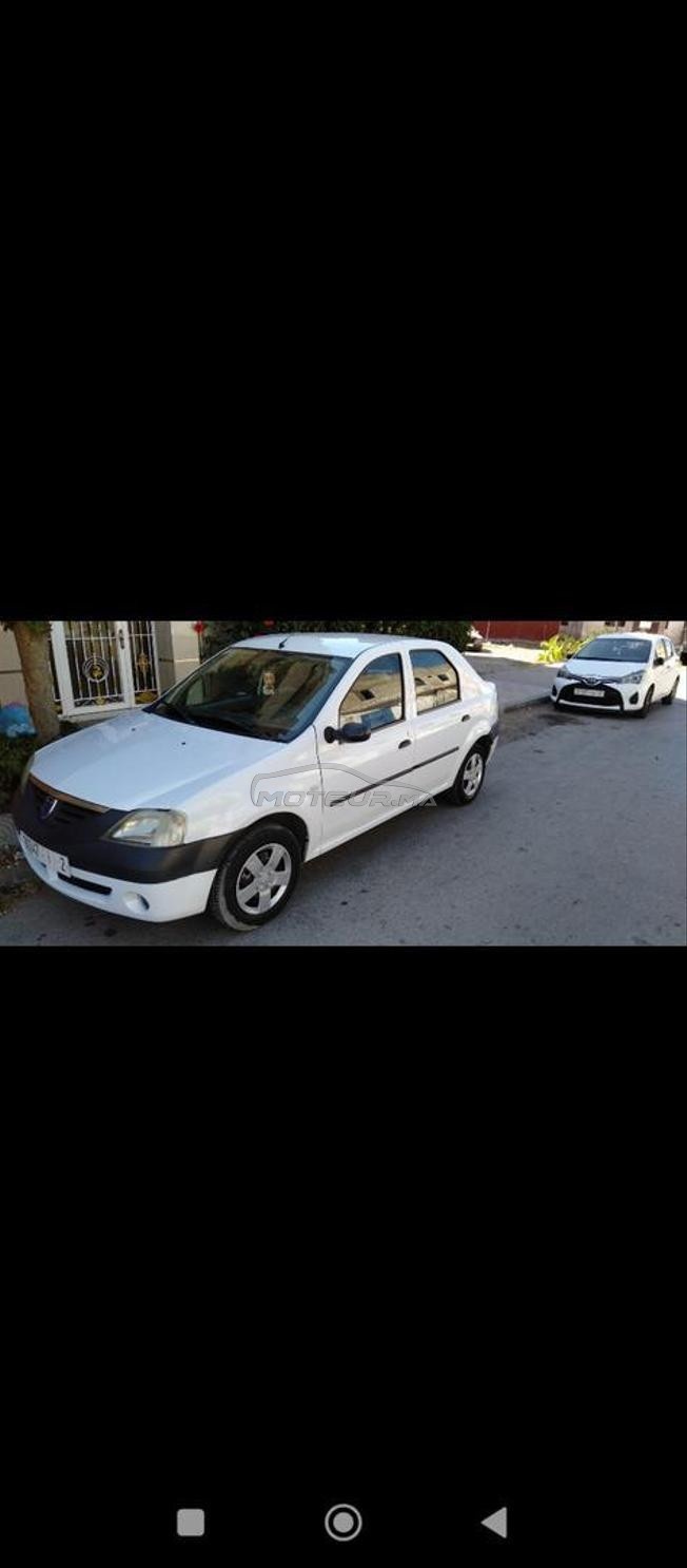 سيارة في حالة جيدة