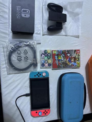 Nintendo Switch V2 comme neuve 2022 - 2