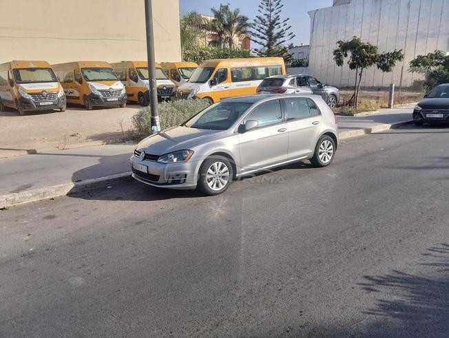 Volkswagen Golf 7 Diesel Manuelle 2018 à Rabat