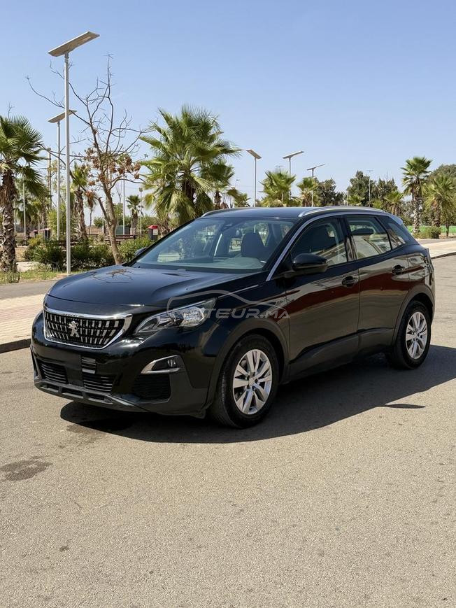 Peugeot 3008 Active model 2019 très bon état 