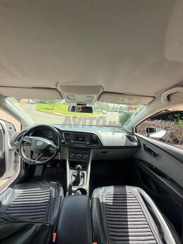 Seat Leon Diesel Manuelle 2017 à Agadir - 2