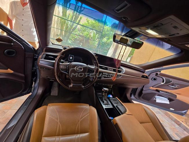 superbe LEXUS ES300 
