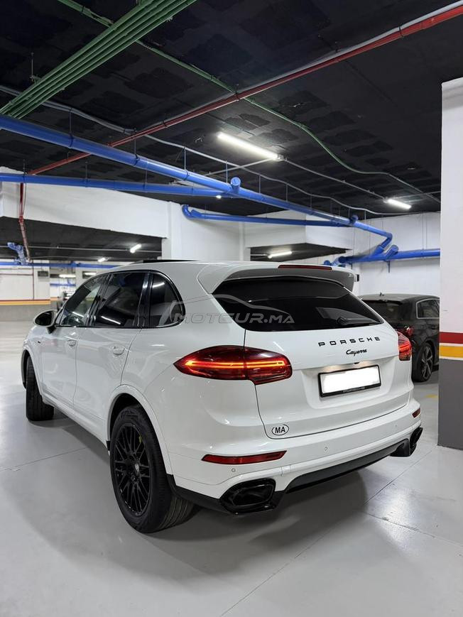 Porsche Cayenne Platinum Edition