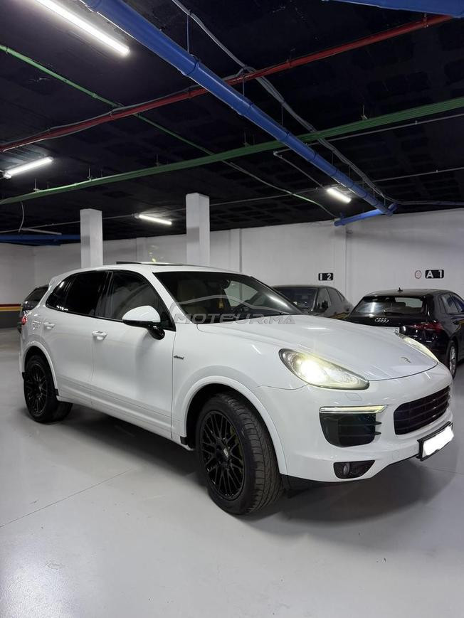 Porsche Cayenne Platinum Edition