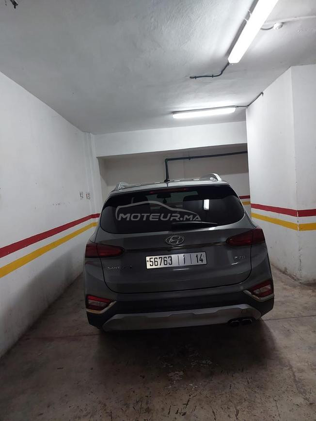 Hyundai Santafe premier main en excellent état 