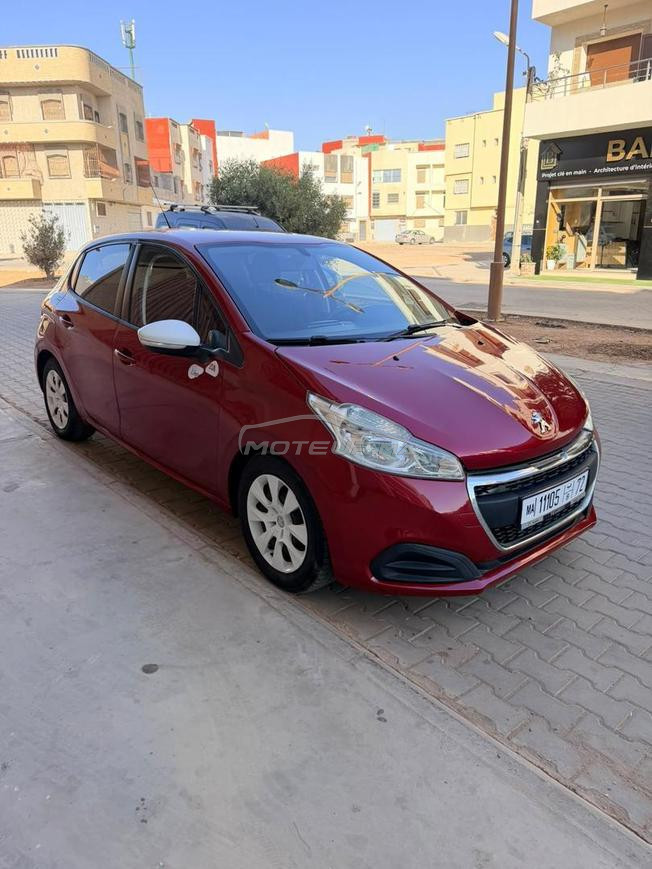Peugeot 208 essence 