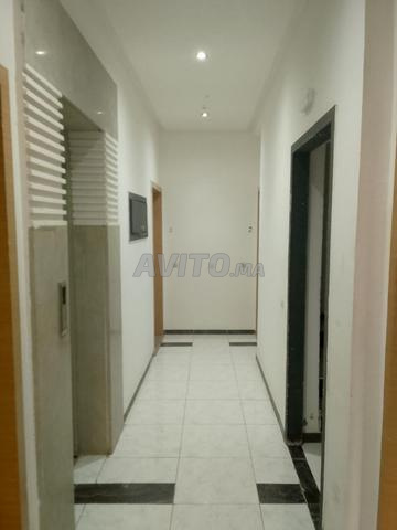 Appartement propre à louer à Basatin Bouskoura - 2