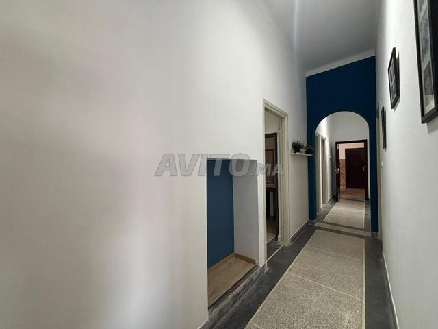 Appartement usage bureau en location à Agdal